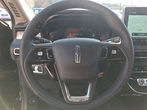New 2026 Lincoln Corsair Premiere AWD/4WD image 9