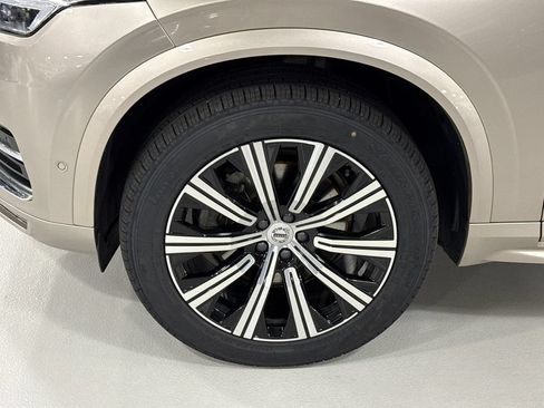 Certified 2023 Volvo XC90 B6 Plus AWD/4WD image 8