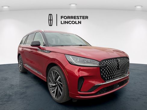 New 2026 Lincoln Aviator Black Label w/ Dynamic Handling Package AWD/4WD image 1