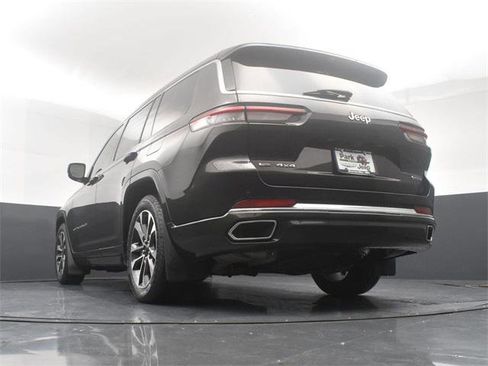 Certified 2022 Jeep Grand Cherokee L Overland w/ Luxury Tech Group IV image 21