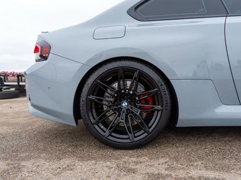 Used 2024 BMW M2 w/ Lighting Package image 9