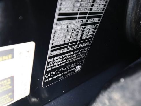 Used 2020 Jaguar F-PACE Premium image 63