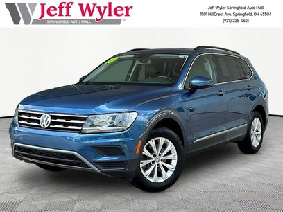Used 2018 Volkswagen Tiguan SE w/ Panoramic Sunroof Package