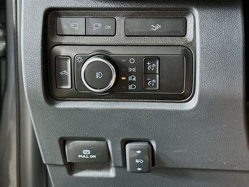 Used 2024 Ford F250 Lariat w/ Chrome Package AWD/4WD image 27