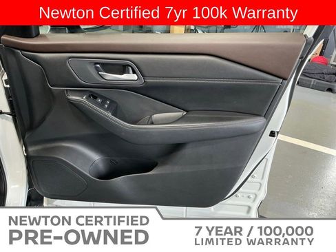 Used 2023 Nissan Rogue SV w/ SV Premium B Package AWD/4WD image 42