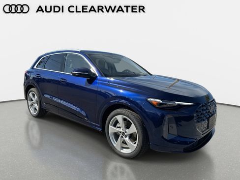 New 2025 Audi Q5 Prestige image 7