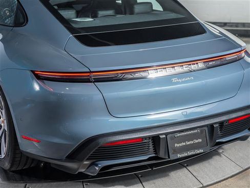 Certified 2025 Porsche Taycan image 31