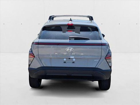 New 2025 Hyundai Kona SEL image 8