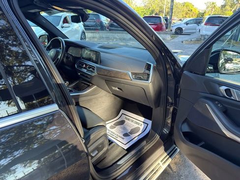 Used 2023 BMW X5 sDrive40i image 30