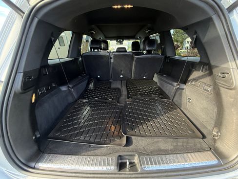 Used 2020 Mercedes-Benz GLS 450 4MATIC image 34