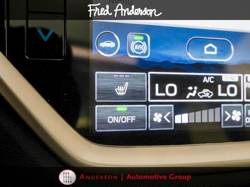 Used 2024 Subaru Ascent Limited w/ Technology Package AWD/4WD image 18