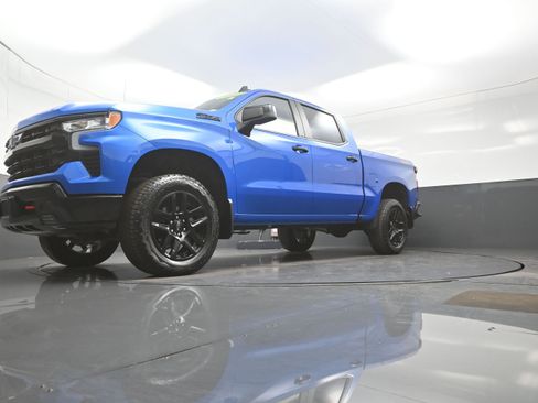 New 2026 Chevrolet Silverado 1500 LT Trail Boss w/ LPO, Dark Essentials Package AWD/4WD image 11