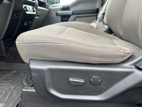 Used 2020 Ford F150 XLT image 12