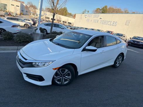 Used 2018 Honda Civic LX image 4