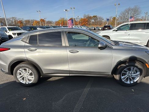 New 2025 Buick Envista Preferred w/ Convenience II Package image 8