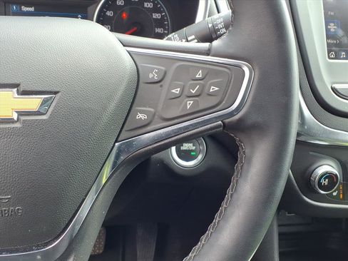 Used 2024 Chevrolet Equinox LT image 20