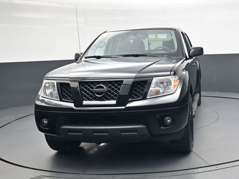 Used 2019 Nissan Frontier SV w/ Value Truck Package image 9
