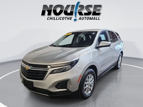 Used 2022 Chevrolet Equinox LT AWD/4WD image 1