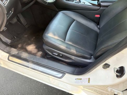 Used 2018 INFINITI Q50 Luxe w/ Cargo Package (L95) RWD image 19