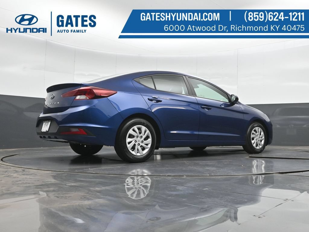 Used 2019 Hyundai Elantra SE FWD image 34