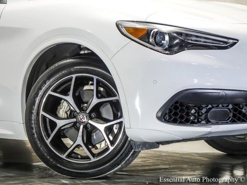 Used 2021 Alfa Romeo Stelvio Ti w/ Active Assist 2 Package TI image 3