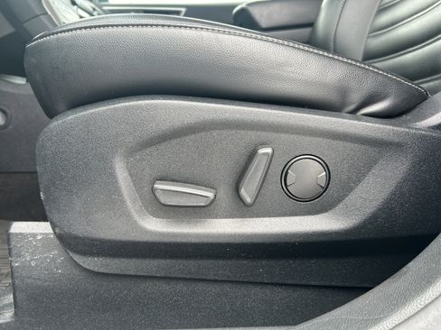 Certified 2020 Ford Edge SEL w/ Convenience Package image 14