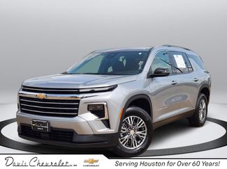 Used 2025 Chevrolet Traverse LT FWD video 1
