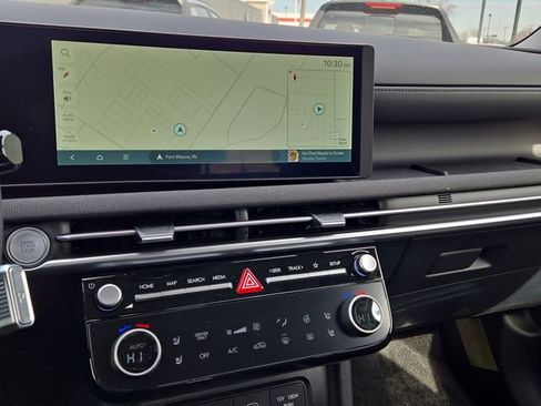 New 2026 Hyundai Tucson Limited image 12