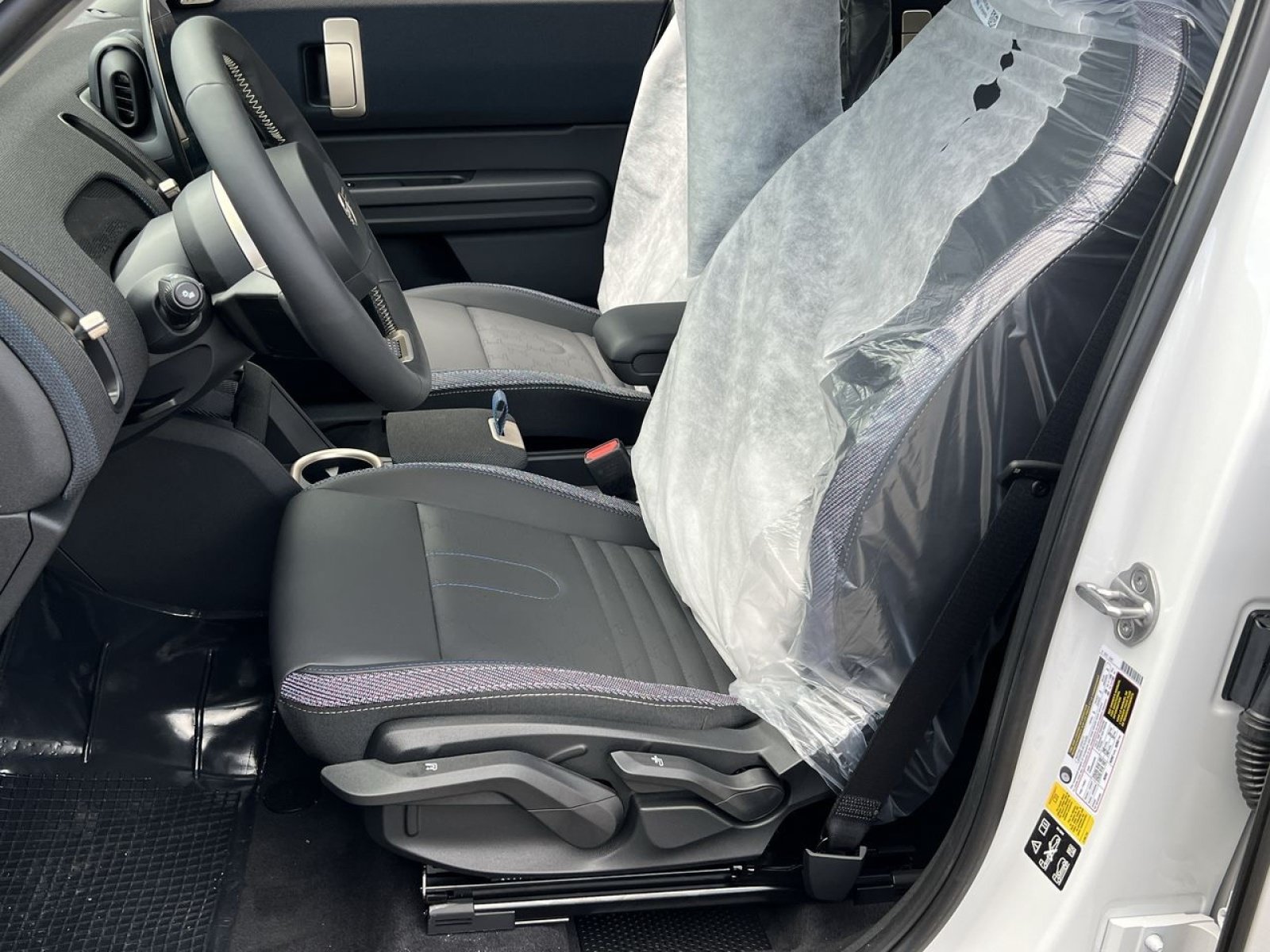Certified 2025 MINI Cooper Countryman S AWD/4WD image 18
