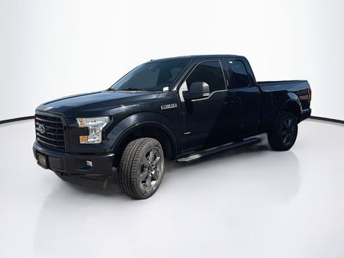 Used 2017 Ford F150 XLT w/ Equipment Group 302A Luxury AWD/4WD image 3