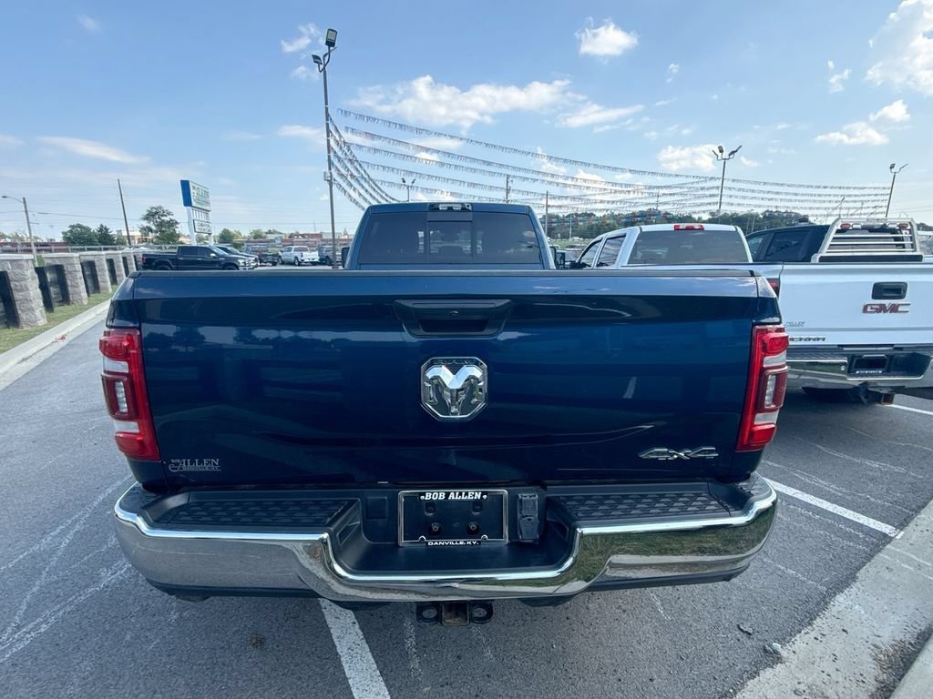 Used 2024 RAM 3500 Tradesman w/ Towing Technology Group AWD/4WD image 9