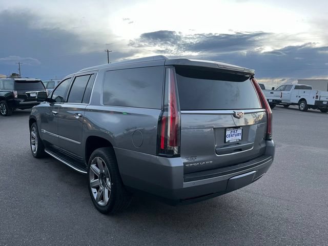 Used 2019 Cadillac Escalade ESV Luxury AWD/4WD image 9