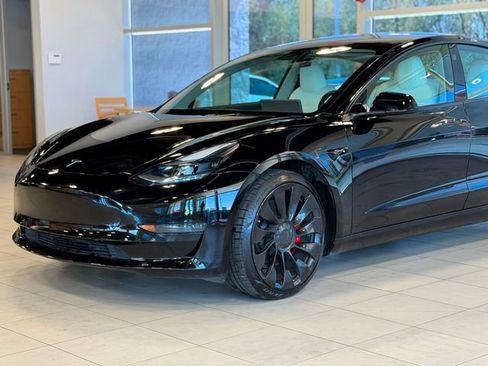 Used 2023 Tesla Model 3 Performance AWD/4WD image 3