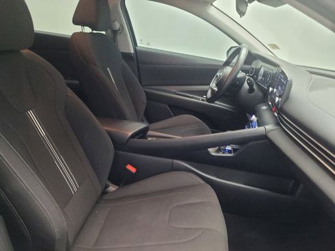 Used 2021 Hyundai Elantra SEL w/ Convenience Package FWD image 21