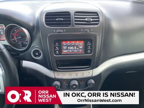 Used 2018 Dodge Journey SE w/ Popular Equipment Group image 26