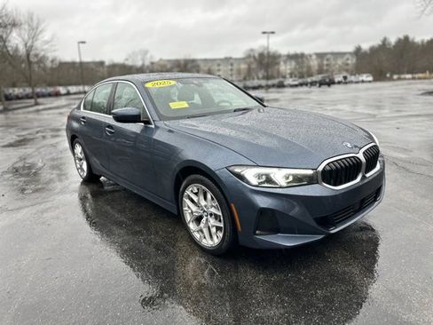 Used 2025 BMW 330i xDrive 330i xDrive image 3