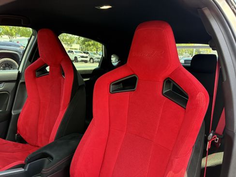 Used 2025 Honda Civic Type R image 20