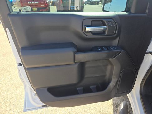 Used 2023 Chevrolet Silverado 1500 Custom w/ Rally Edition AWD/4WD image 11