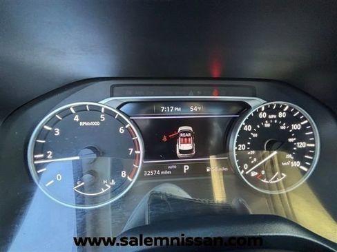 Used 2023 Nissan Rogue SV w/ SV Premium Package image 7