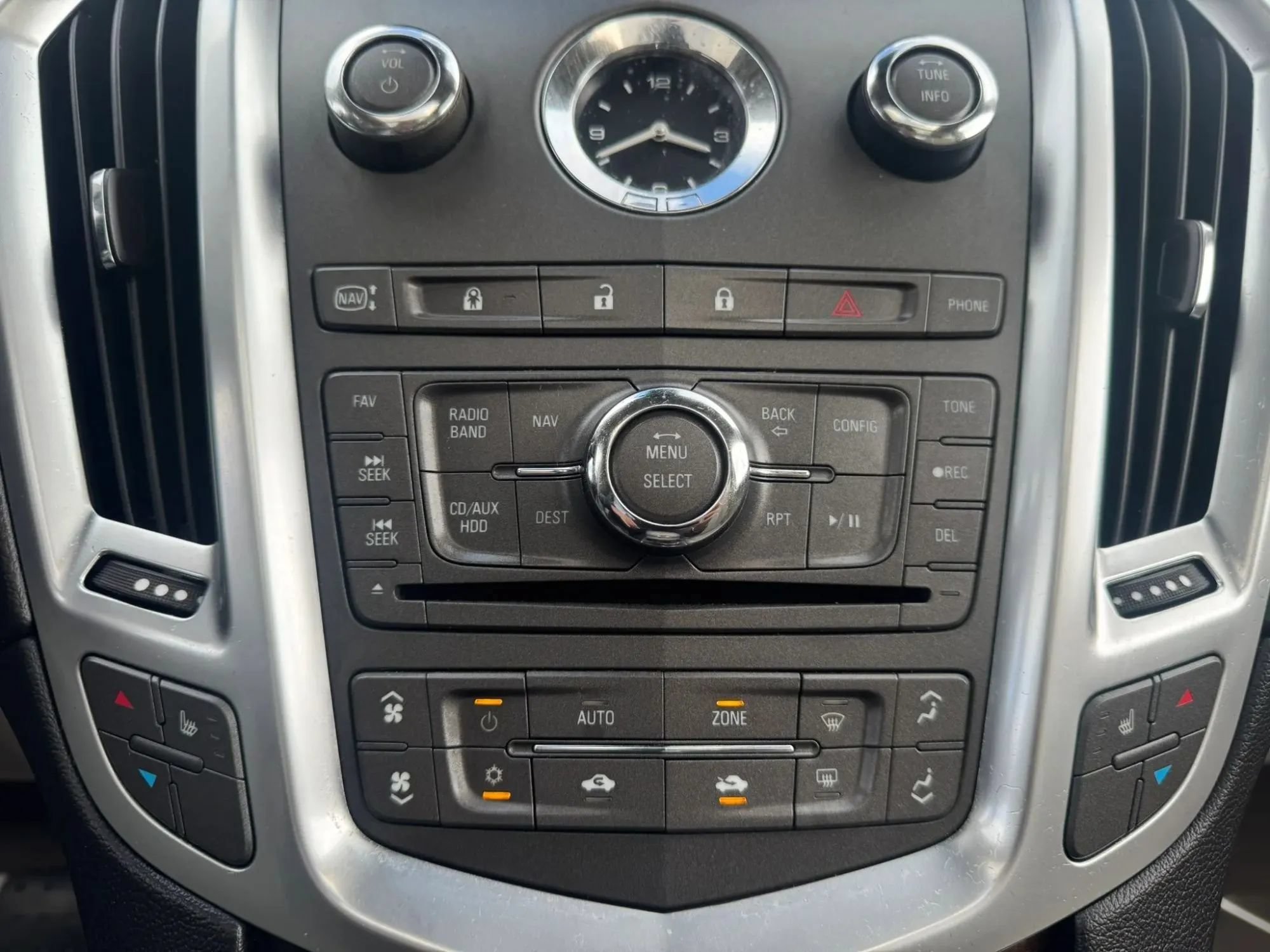 Used 2012 Cadillac SRX Luxury FWD image 18
