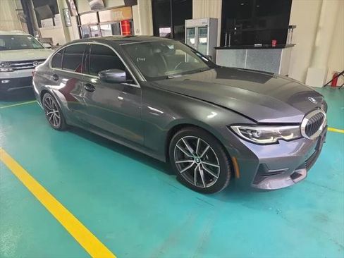 Used 2020 BMW 330i Sedan w/ Convenience Package RWD image 8