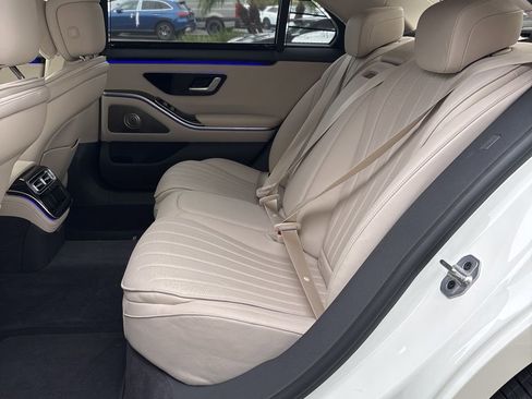 Used 2023 Mercedes-Benz S 500 4MATIC image 10