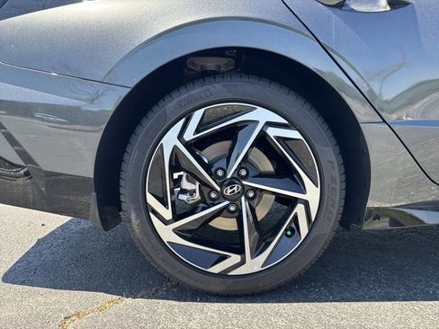 New 2026 Hyundai Sonata SEL FWD image 17