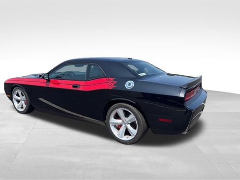 Used 2010 Dodge Challenger SRT8 w/ SRT Option Group II RWD image 3