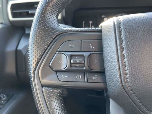 Used 2025 Toyota Tacoma SR image 23