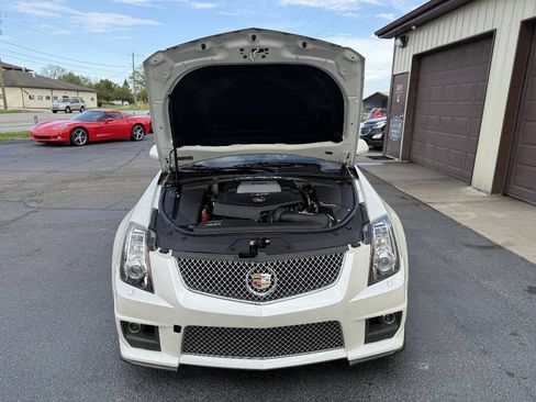 Used 2012 Cadillac CTS V RWD image 36
