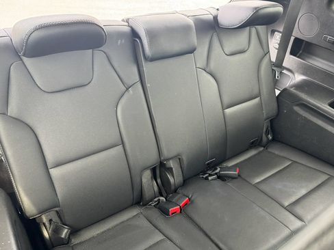 Used 2023 Kia Telluride EX w/ EX Captain's Chair Package AWD/4WD image 33