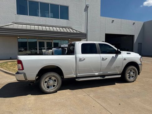 Used 2022 RAM 2500 Big Horn AWD/4WD image 8