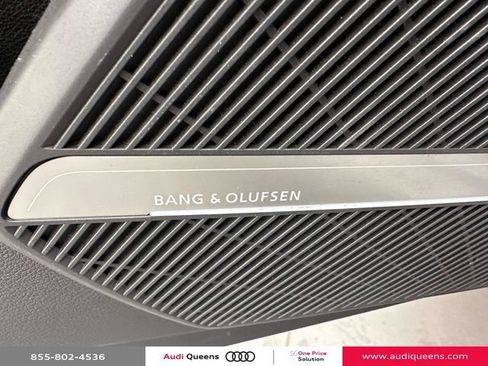 Used 2023 Audi Q5 2.0T Premium Plus w/ Premium Plus Package AWD/4WD image 21