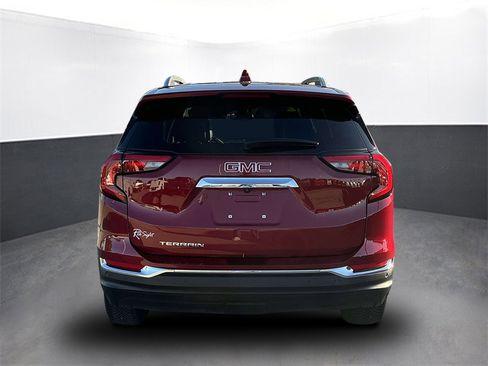 Used 2021 GMC Terrain SLT image 5